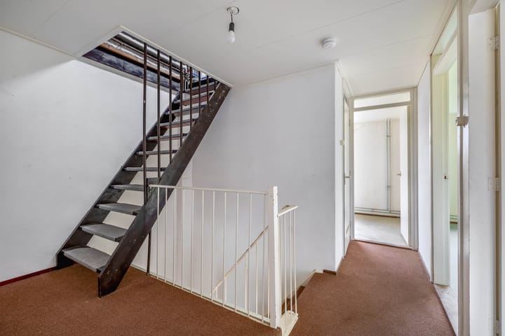 Photo 17 of Malvert 5121