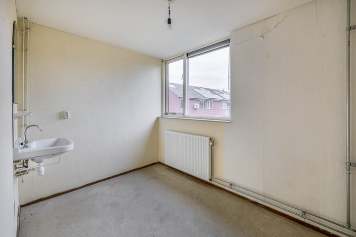 Photo 21 of Malvert 5121