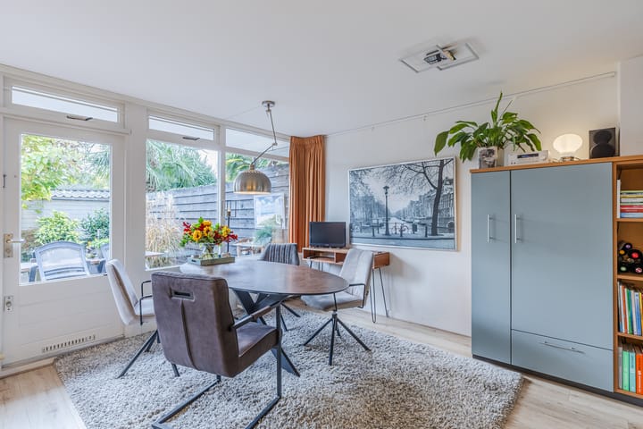 Photo 7 of Varenstraat 29