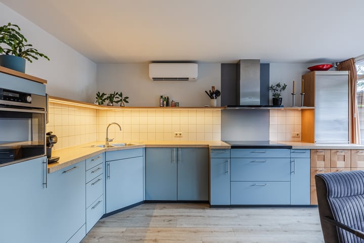 Photo 11 of Varenstraat 29