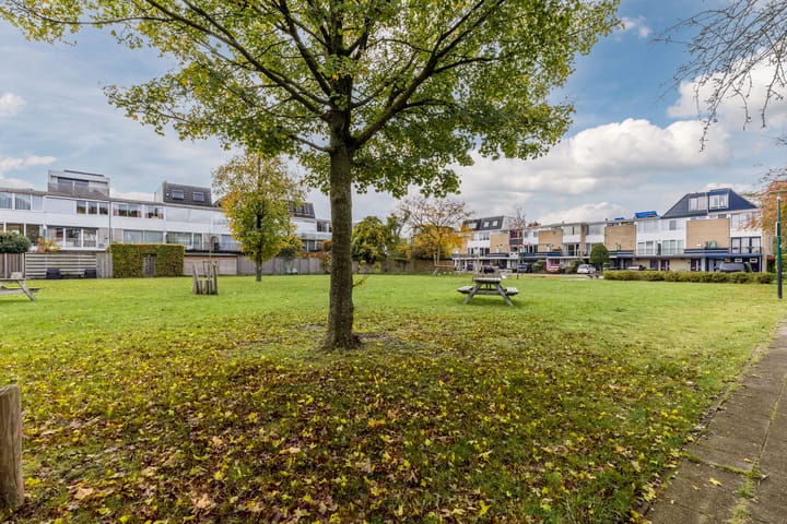 Photo 43 of Varenstraat 29