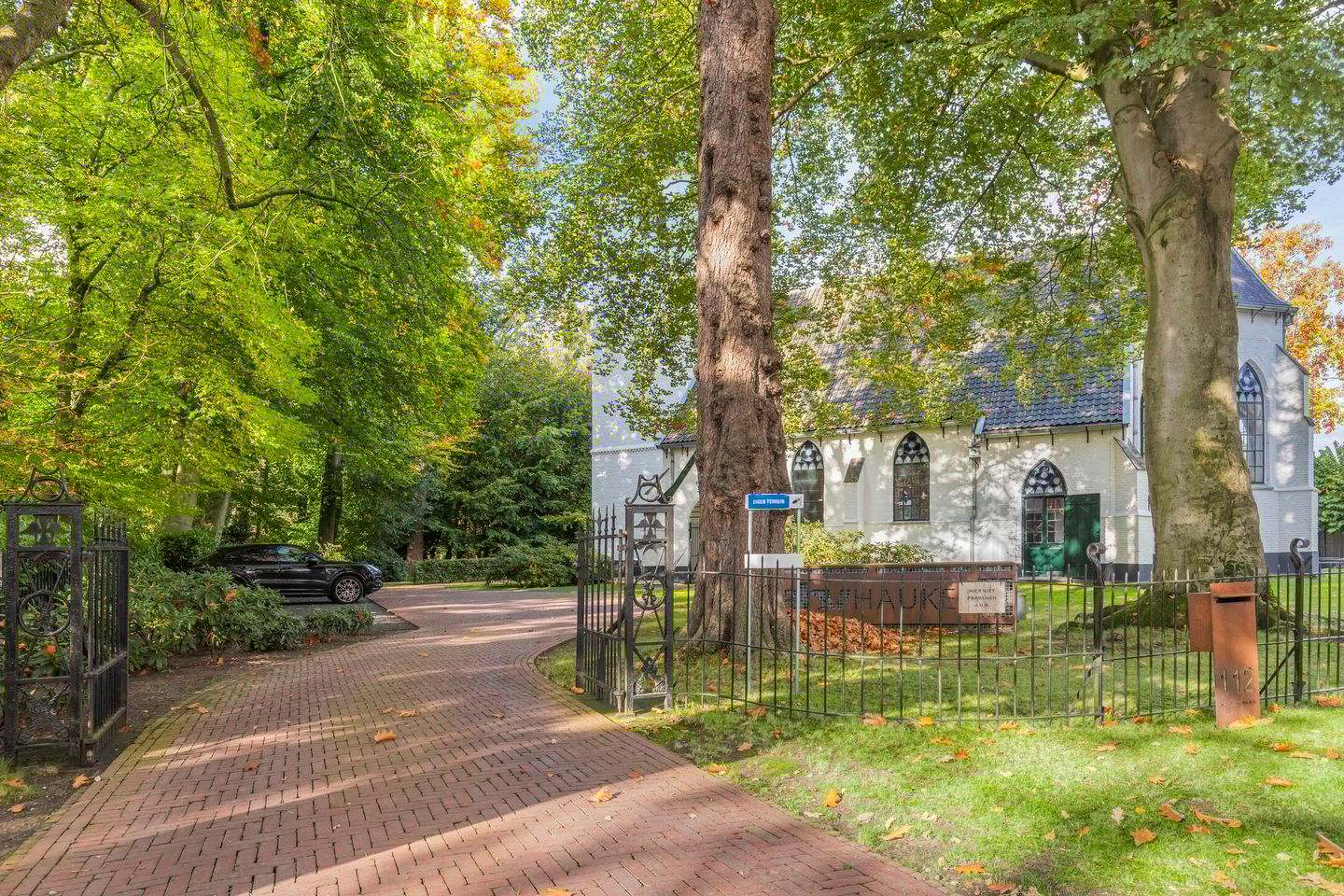 Bekijk foto 2 van Dorpsstraat 112