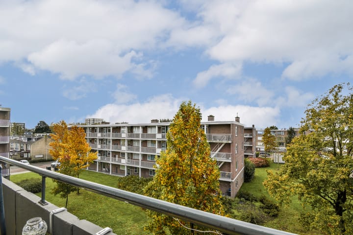 Foto 16 van Gedenklaan 114