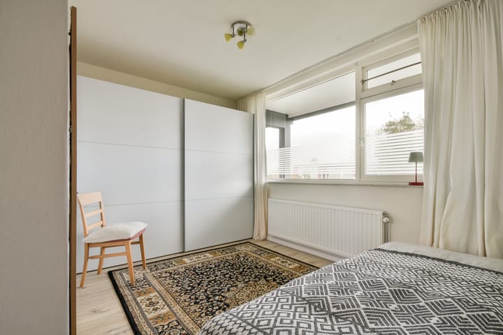 Foto 24 van Gedenklaan 114