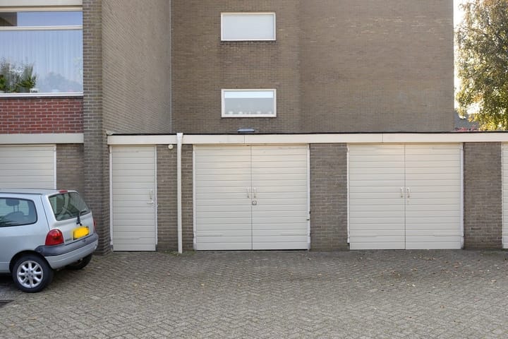 Photo 6 of Van den Endelaan 109