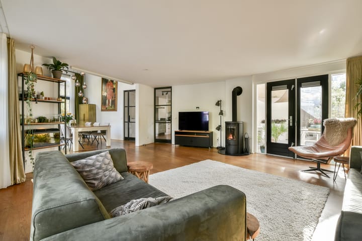 Foto 4 van M.J. Granpré Molièreplein 5