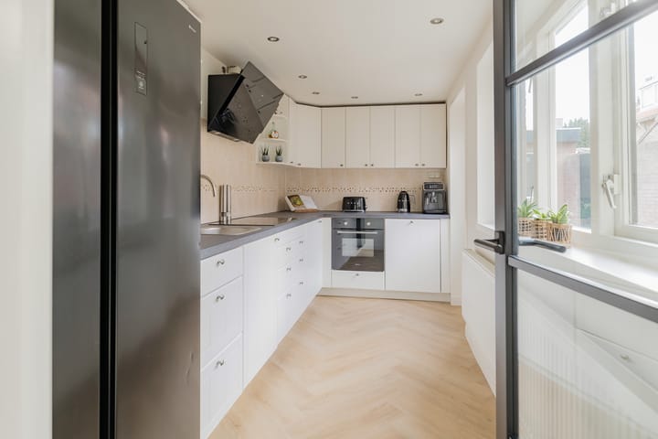 Photo 20 of Marconistraat 70