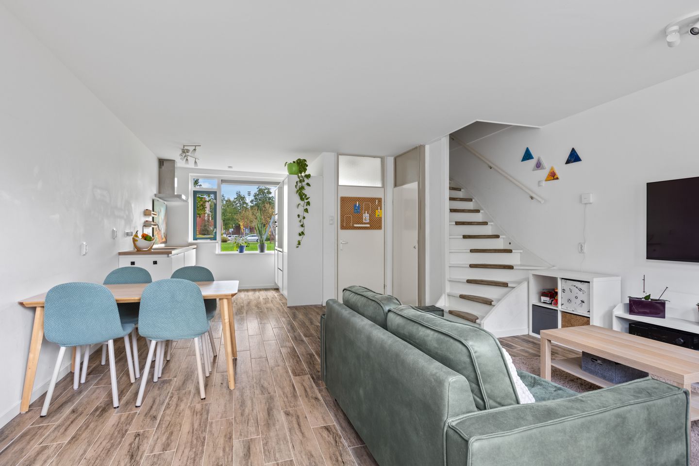 Foto 4 van Stormmeeuw 4