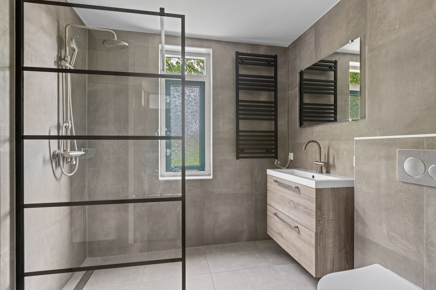 Foto 19 van Stormmeeuw 4