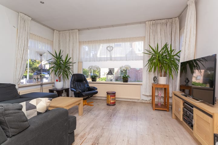 Photo 2 of Hoofdstraat 198