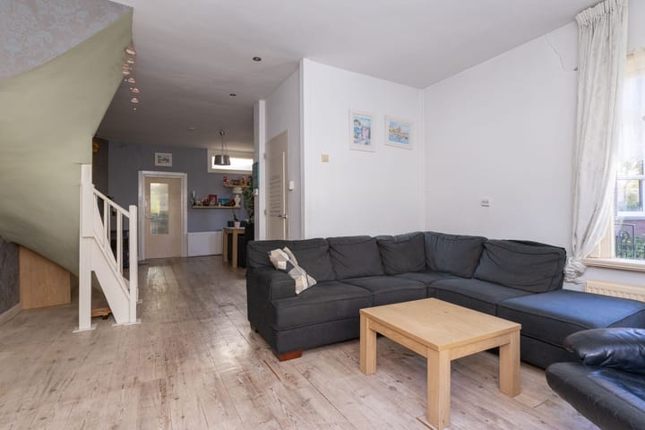 Photo 11 of Hoofdstraat 198