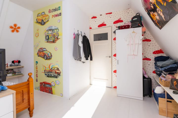 Photo 22 of Hoofdstraat 198