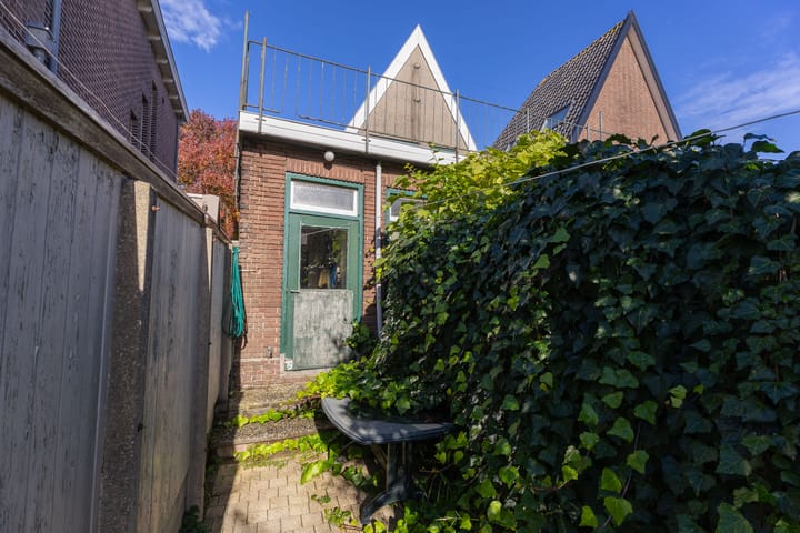 Photo 31 of Hoofdstraat 198