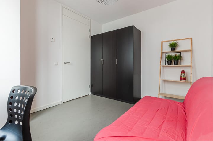 Photo 16 of Waldenlaan 107