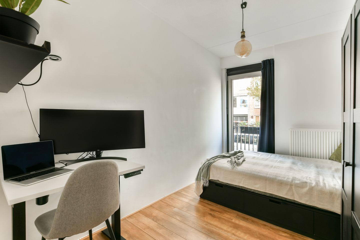 Foto 20 van Fritz Dietrich Kahlenbergstraat 125