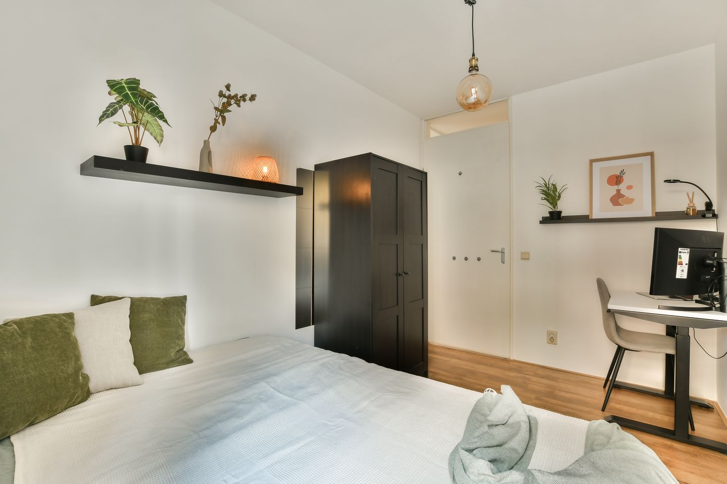 Foto 19 van Fritz Dietrich Kahlenbergstraat 125