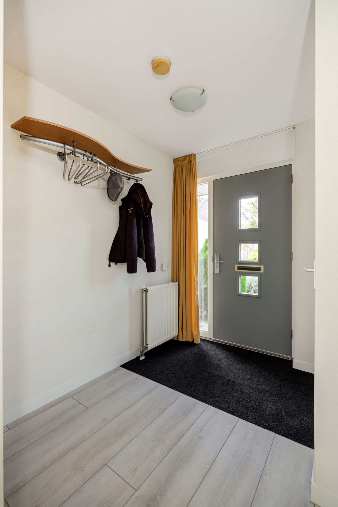 Foto 5 van Hermelijnhage 49