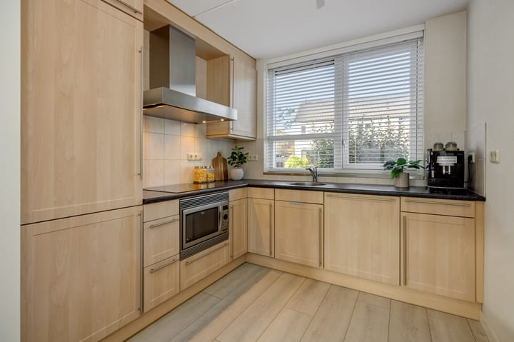 Foto 12 van Hermelijnhage 49