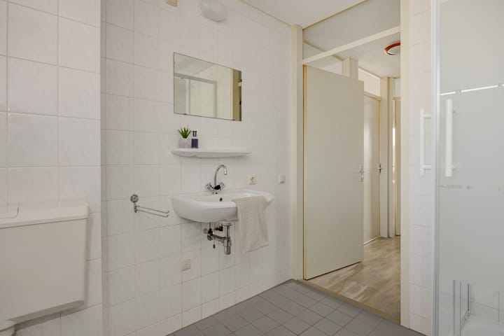 Foto 23 van Hermelijnhage 49