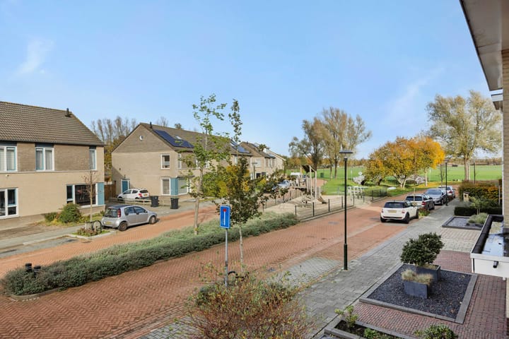 Foto 33 van Hermelijnhage 49