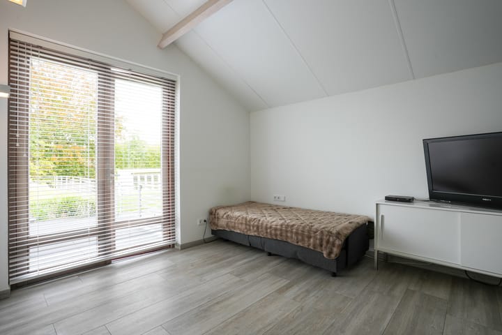 Foto 15 van Benzenrade 26