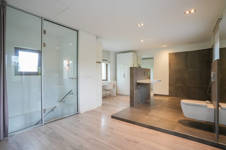 Foto 26 van Benzenrade 26