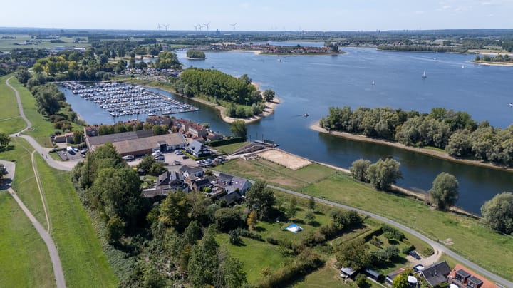 Foto 68 van Kerkstraat 43