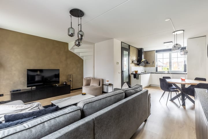 Photo 12 of Damweide 18