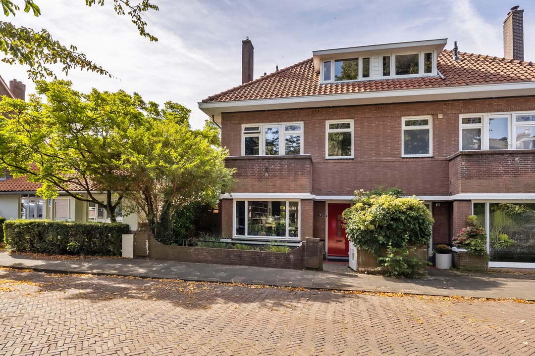 Foto 41 van Koningin Emmastraat 47