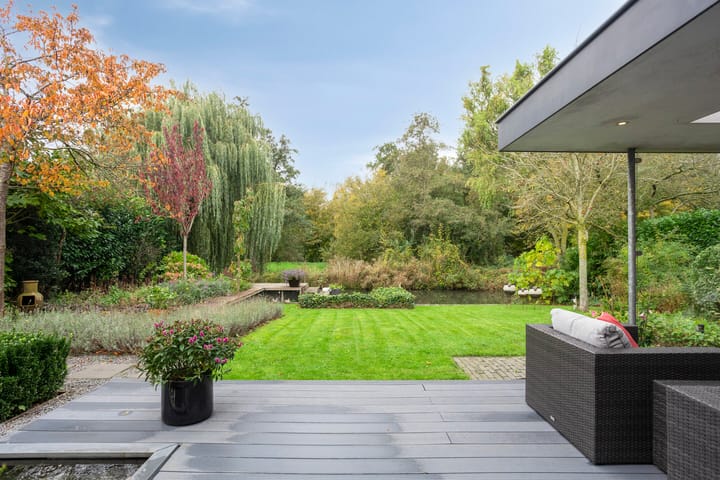 Photo 33 of Van de Veldelaan 958