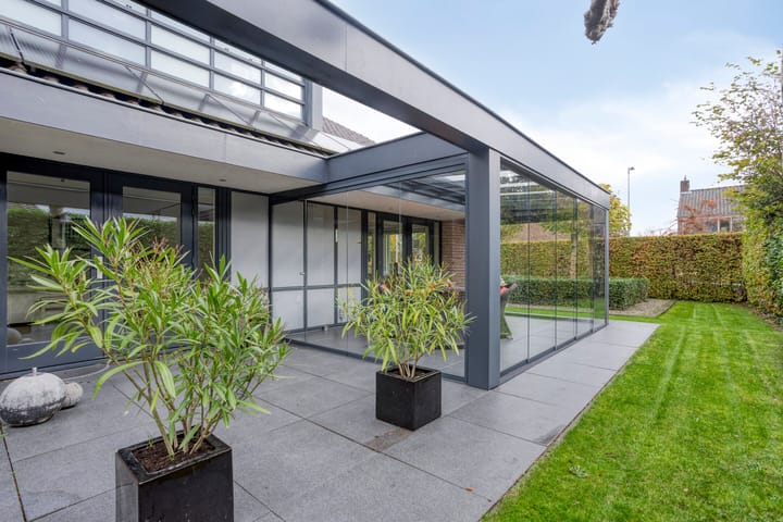 Photo 46 of Van de Veldelaan 958