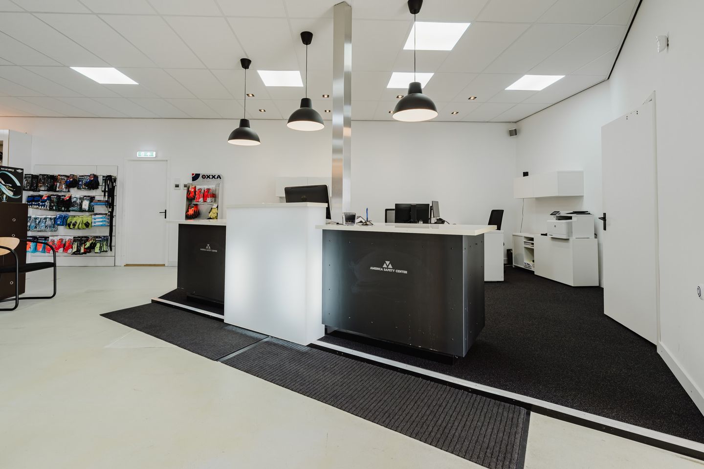 View photo 3 of Prins Clausstraat 114