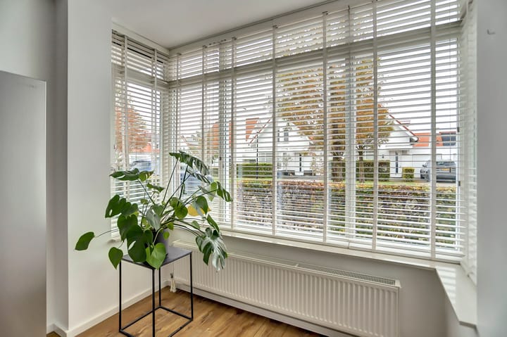 Foto 15 van Dominee Van Ingenstraat 5