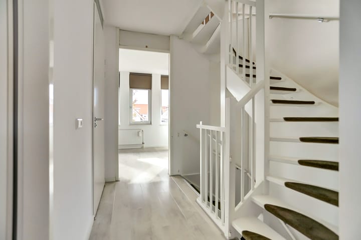 Foto 18 van Dominee Van Ingenstraat 5