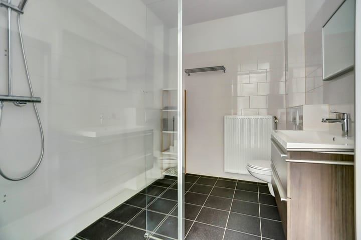 Foto 26 van Dominee Van Ingenstraat 5