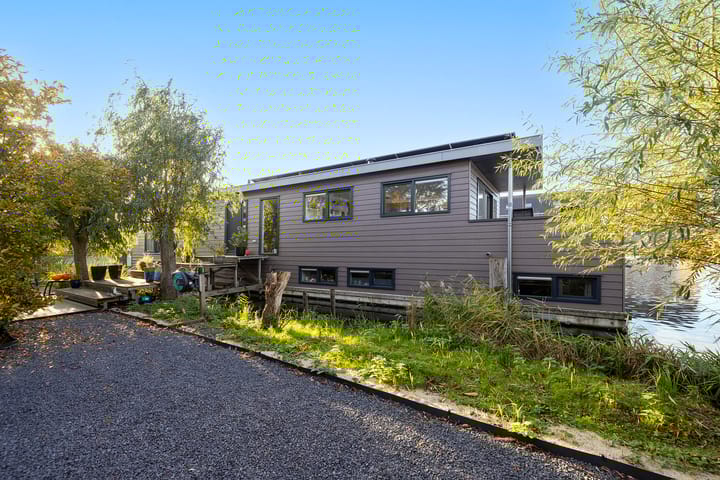 Photo 38 of Zwarte Pad 24