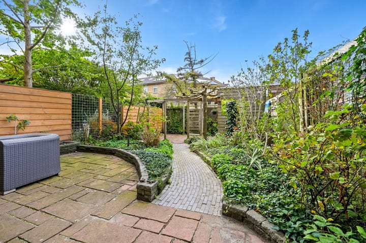 Photo 4 of Anna Bijnslaan 71