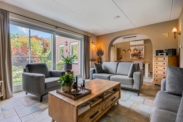 Foto 10 van Claudiuslaan 47