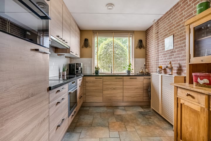 Foto 14 van Claudiuslaan 47