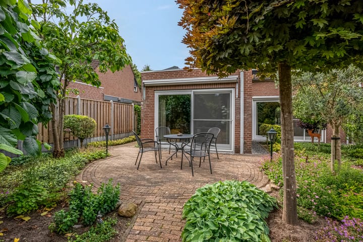 Foto 37 van Claudiuslaan 47