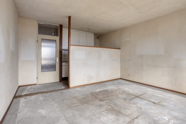 Photo 14 of Van Hetenstraat 136