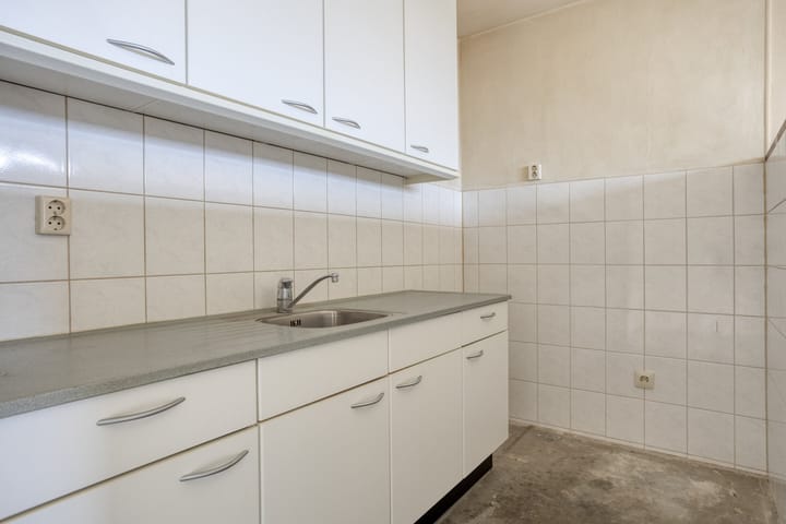 Photo 15 of Van Hetenstraat 136