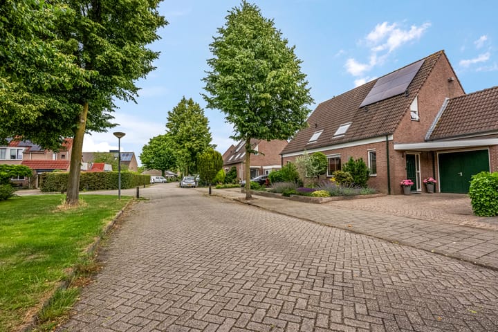 Foto 44 van Claudiuslaan 47