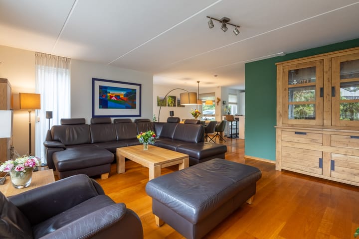 Foto 2 van Voortsweg 233