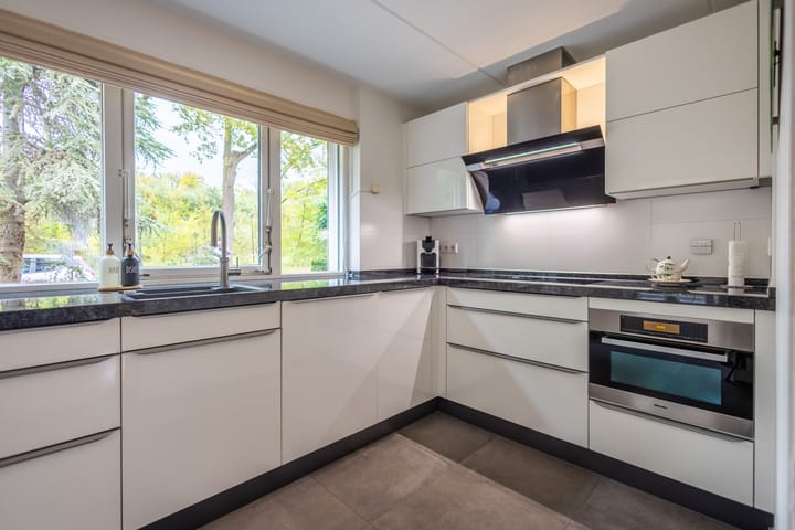 Foto 5 van Voortsweg 233