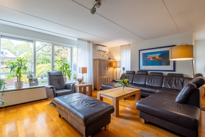 Foto 11 van Voortsweg 233