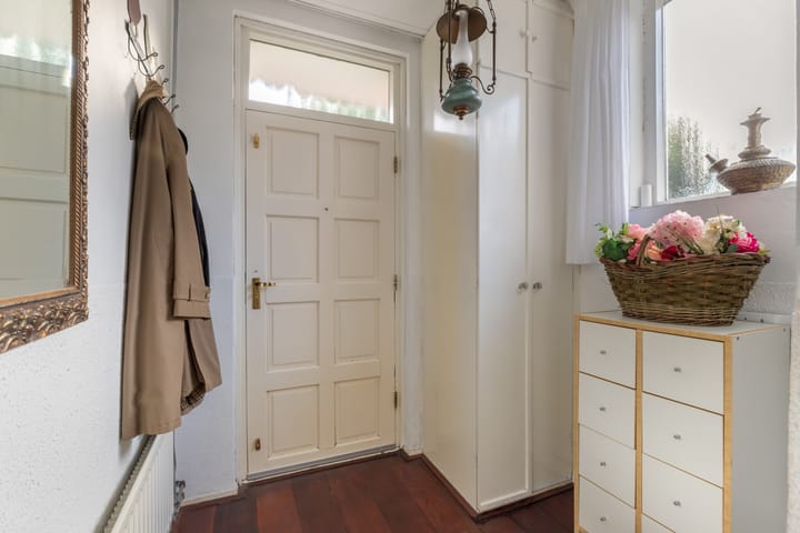 Photo 11 of Domstraat 27