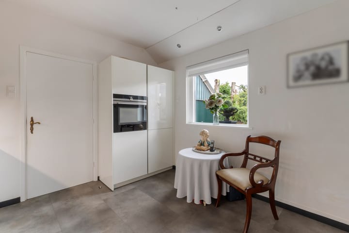 Photo 18 of Domstraat 27