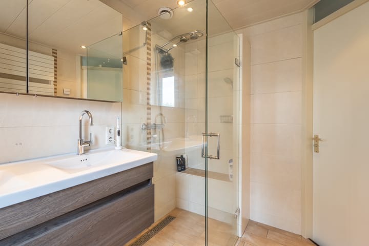 Foto 27 van Voortsweg 233