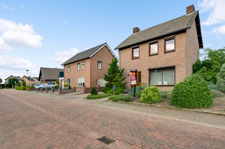 Photo 33 of Hanssum 25